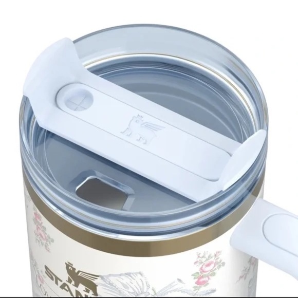 STANLEY x Love Shack Fancy Holiday 40 Oz “ROSA BEAUX BLUE” Tumbler Collectible - Picture 3 of 6